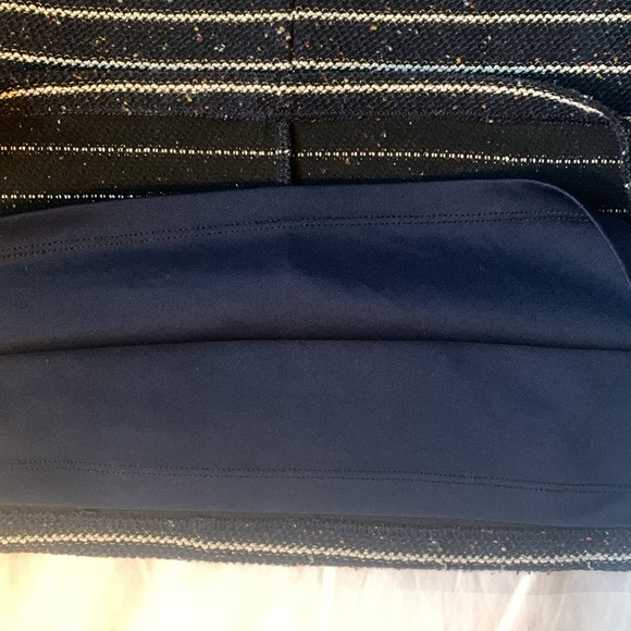 Banana Republic navy w speckles white/silver stripes knit 3/4 sleeve lined top - Picture 5 of 6